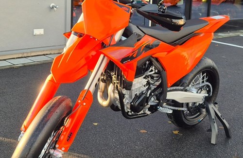 Neumotorrad KTM 450 SMR