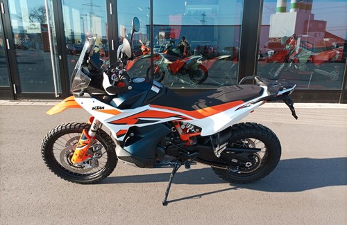 Neumotorrad KTM 890 Adventure R