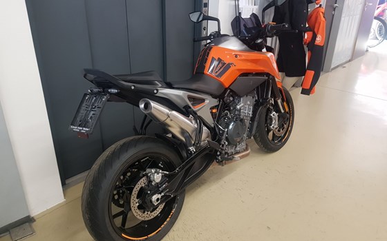 Gebrauchtmotorrad KTM 790 Duke - Bild 3 Gebrauchtmotorrad KTM 790 Duke - Bild 3