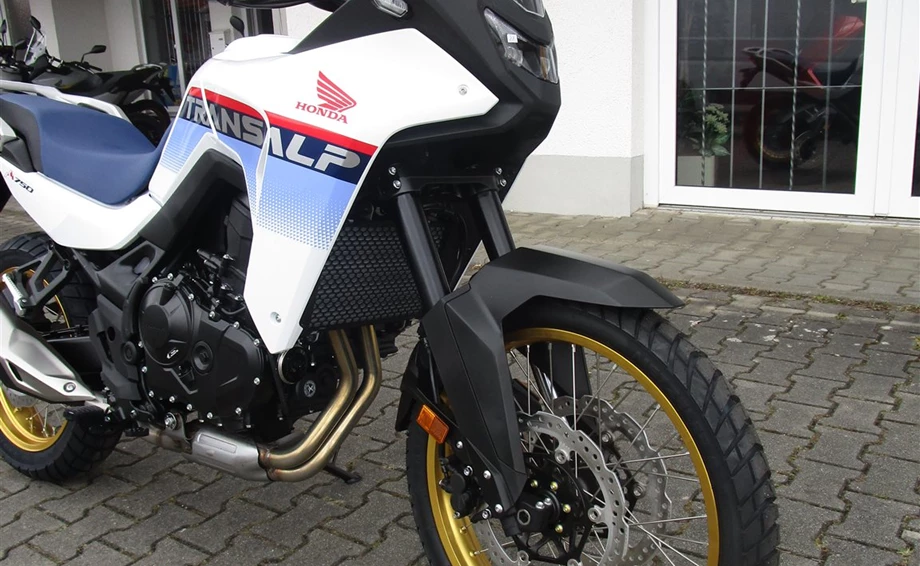 Offer Honda XL750 Transalp Bild 2: Offer Honda XL750 Transalp