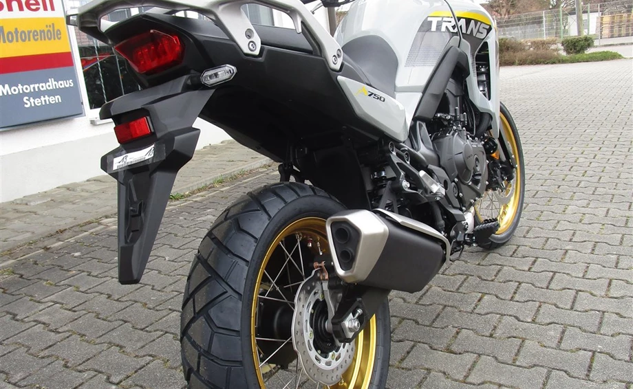 Offer Honda XL750 Transalp Bild 4: Offer Honda XL750 Transalp