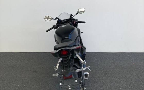 Neufahrzeug Honda CBR650R - Bild 6 Neufahrzeug Honda CBR650R - Bild 6