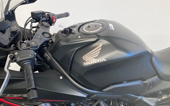 Neufahrzeug Honda CBR650R - Bild 9 Neufahrzeug Honda CBR650R - Bild 9
