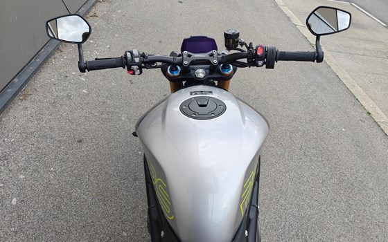 Neufahrzeug Triumph Speed Triple 1200 RS - Bild 12 Neufahrzeug Triumph Speed Triple 1200 RS - Bild 12