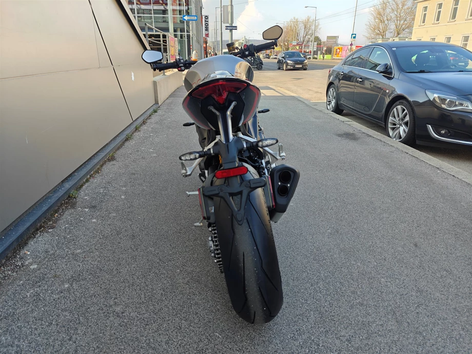 Angebot Triumph Speed Triple 1200 RS Bild 5: Angebot Triumph Speed Triple 1200 RS