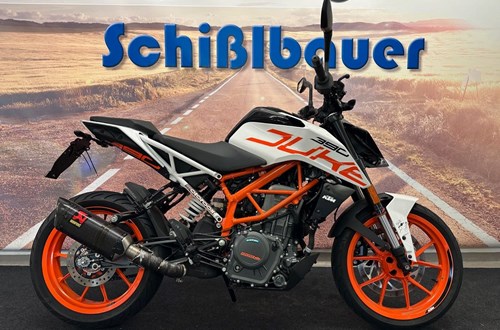 KTM 390 Duke