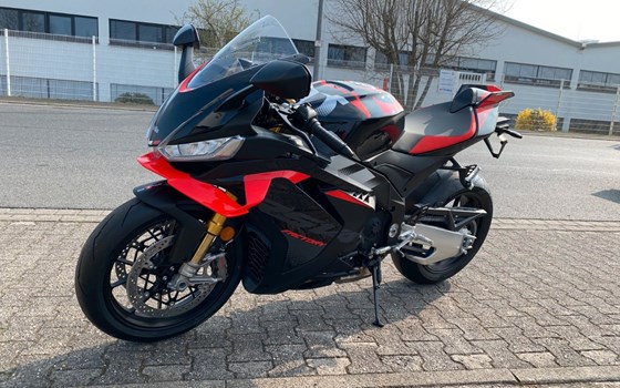 Neufahrzeug Aprilia RSV4 1100 Factory - Bild 12