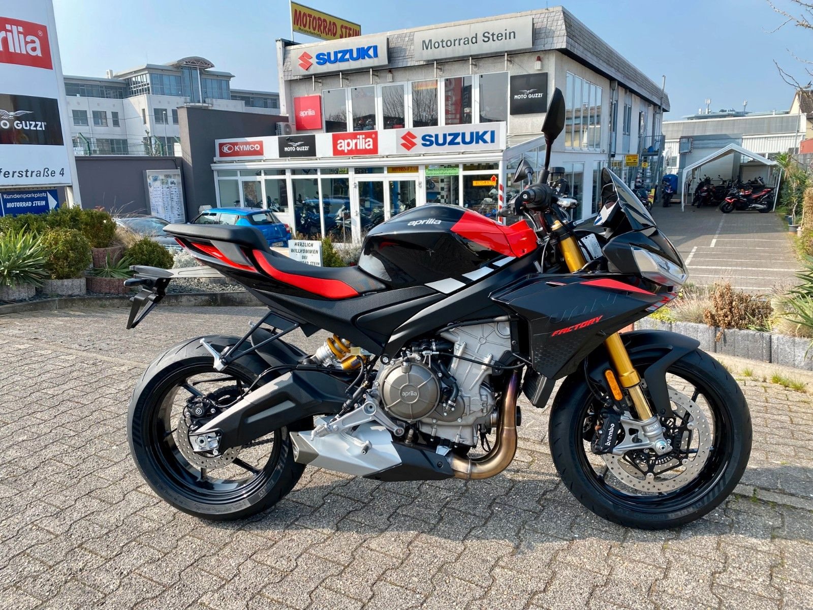 Aprilia Tuono 660 Factory