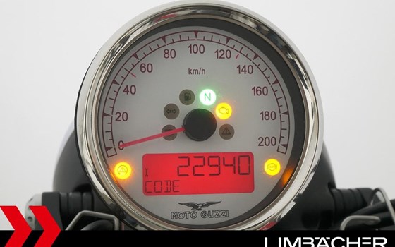 Gebrauchtmotorrad Moto Guzzi V9 Bobber - Bild 12