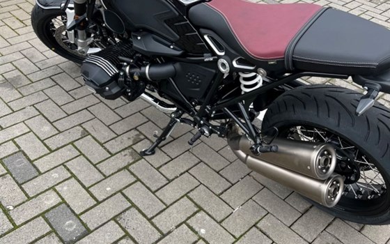 Gebrauchtmotorrad BMW R nineT 100 Years - Bild 2