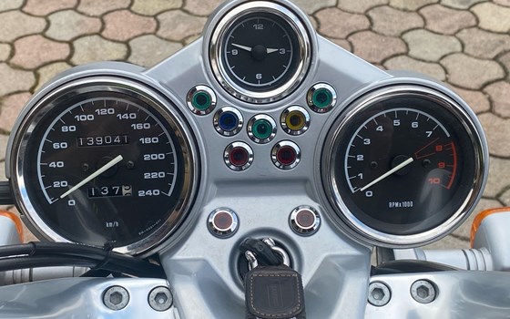 Gebrauchtmotorrad BMW R 1100 R - Bild 9 Gebrauchtmotorrad BMW R 1100 R - Bild 9