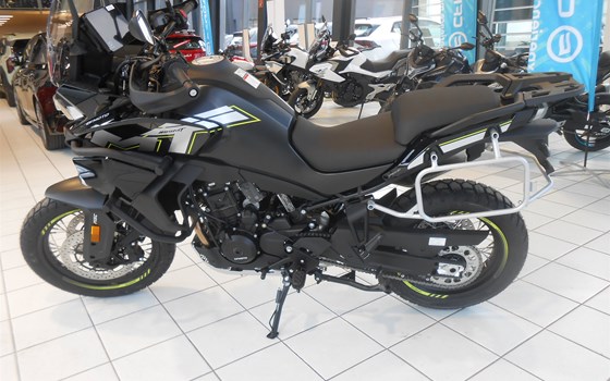 Neufahrzeug CFMOTO 800MT - Bild 1 Neufahrzeug CFMOTO 800MT - Bild 1