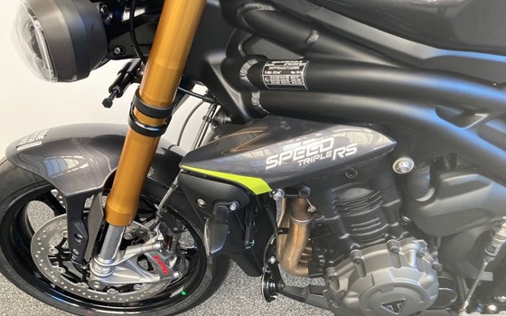 Gebrauchtmotorrad Triumph Speed Triple 1200 RS - Bild 13 Gebrauchtmotorrad Triumph Speed Triple 1200 RS - Bild 13
