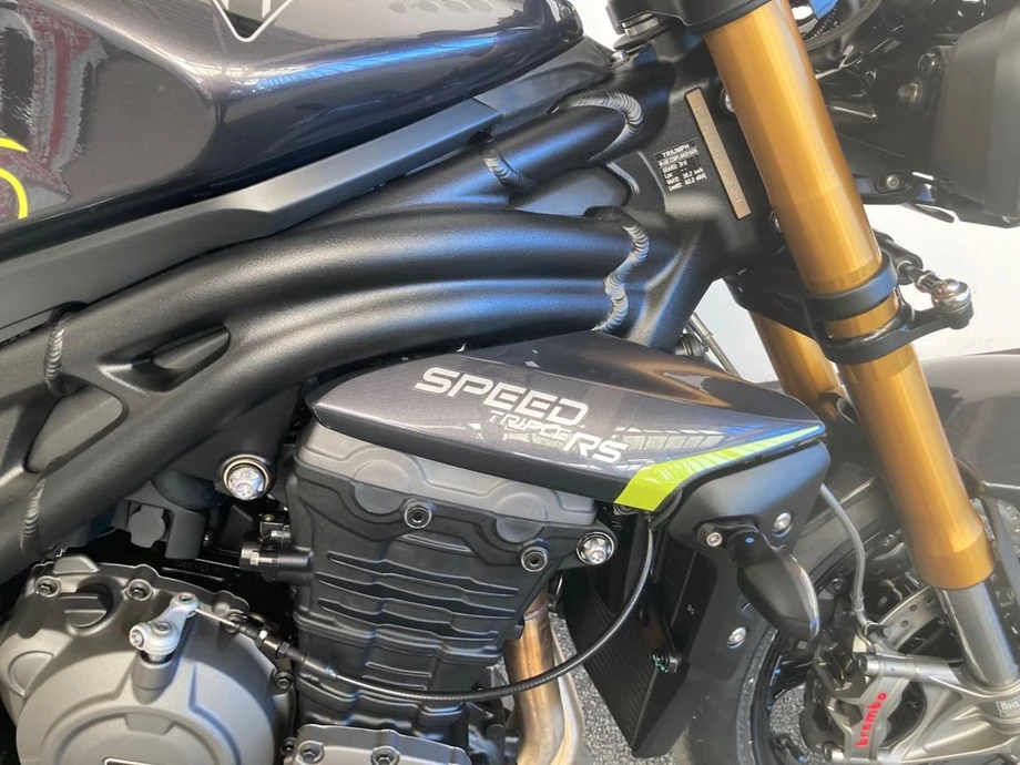 Angebot Triumph Speed Triple 1200 RS Bild 3: Angebot Triumph Speed Triple 1200 RS