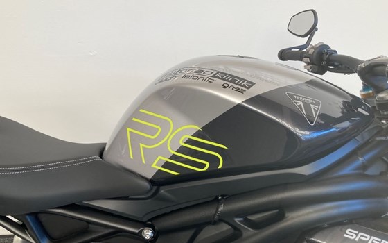 Gebrauchtmotorrad Triumph Speed Triple 1200 RS - Bild 5 Gebrauchtmotorrad Triumph Speed Triple 1200 RS - Bild 5