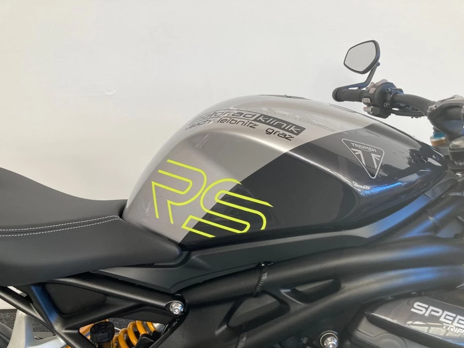 Angebot Triumph Speed Triple 1200 RS Bild 5: Angebot Triumph Speed Triple 1200 RS