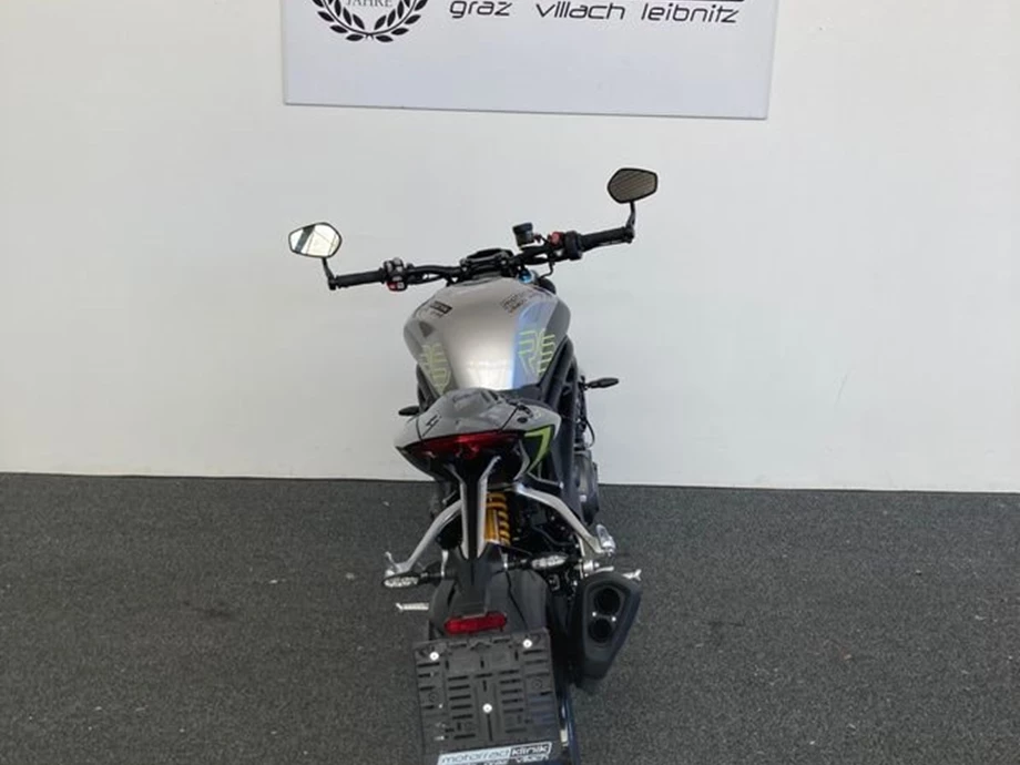 Angebot Triumph Speed Triple 1200 RS Bild 6: Angebot Triumph Speed Triple 1200 RS