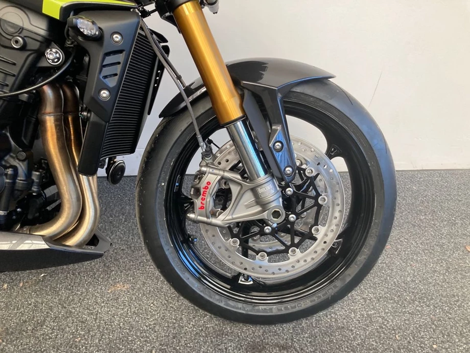 Angebot Triumph Speed Triple 1200 RS Bild 8: Angebot Triumph Speed Triple 1200 RS