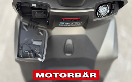 Neufahrzeug Voge SR16 125i - Bild 9