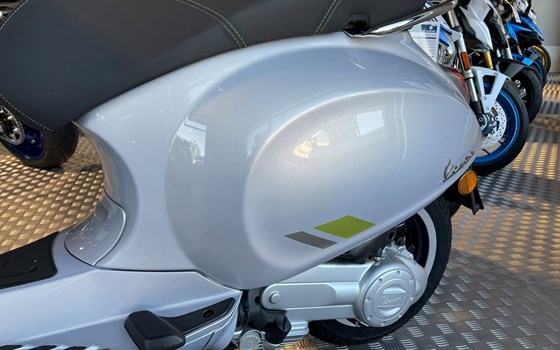 Neufahrzeug Vespa Primavera Tech 50 - Bild 3