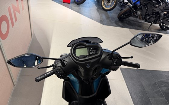 Gebrauchtmotorrad Yamaha RayZR - Bild 8