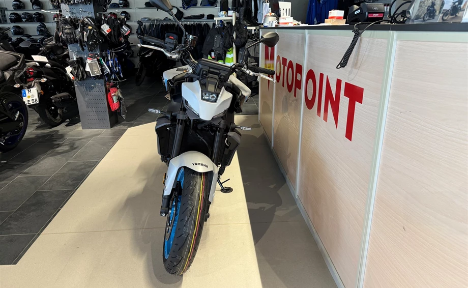 Angebot Yamaha MT-09 Bild 9: Angebot Yamaha MT-09