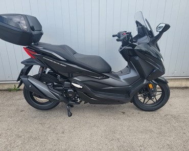 Honda Forza 350