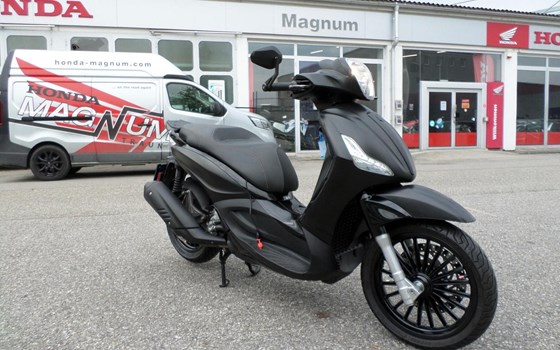 Gebrauchtmotorrad Piaggio Beverly 300 i.e. - Bild 1