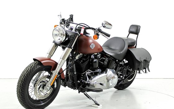 Motorrad Occasion Harley-Davidson Softail Slim FLS - Bild 3