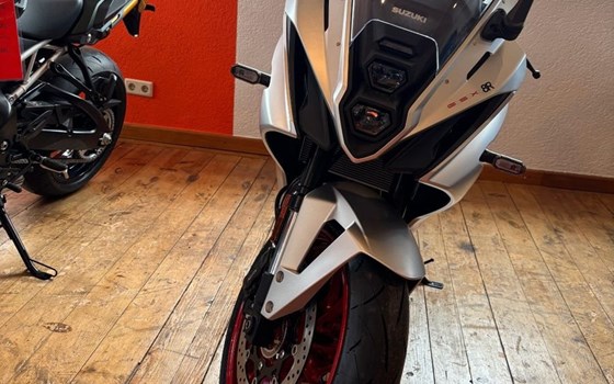 Neufahrzeug Suzuki GSX-8R - Bild 2