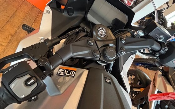 Neufahrzeug Suzuki GSX-8R - Bild 5