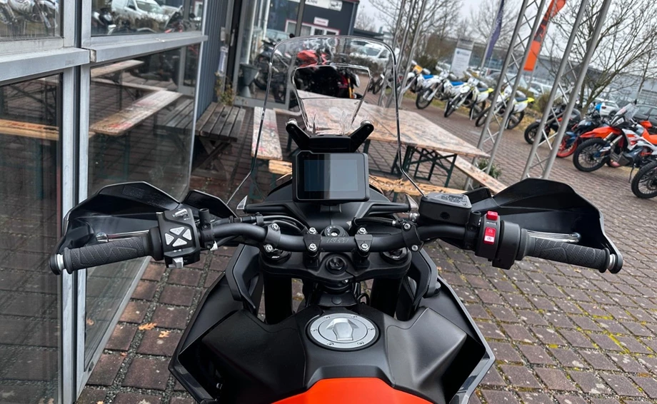 Angebot KTM 890 Adventure Bild 12: Angebot KTM 890 Adventure