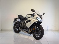 Gebrauchtmotorrad Triumph Daytona 660 TOP ZUSTAND