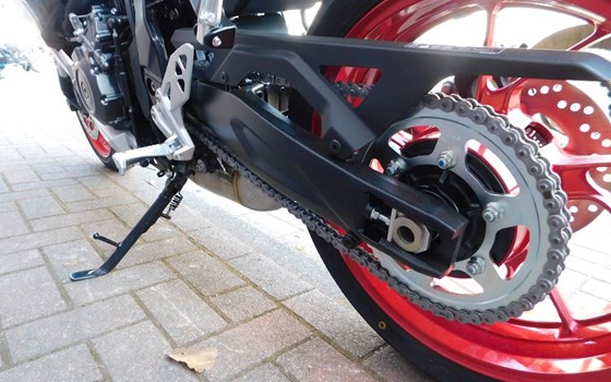 Gebrauchtmotorrad Suzuki GSX-8R - Bild 17