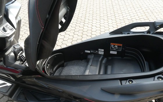 Neufahrzeug Honda Forza 350 - Bild 12