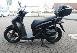 Neumotorrad Honda SH150i