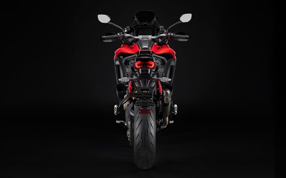 Neufahrzeug Ducati Multistrada V4 Pikes Peak - Bild 7