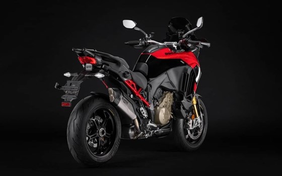 Neufahrzeug Ducati Multistrada V4 Pikes Peak - Bild 8