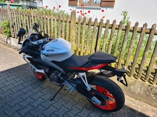 Angebot Aprilia RS 660 Extrema Bild 9: Angebot Aprilia RS 660 Extrema
