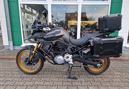 Neumotorrad Voge DS900X