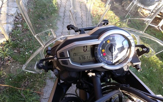 Gebrauchtmotorrad Triumph Tiger 800 XC - Bild 4 Gebrauchtmotorrad Triumph Tiger 800 XC - Bild 4