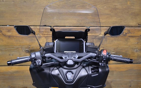 Motorrad Occasion Yamaha TMAX 560 Tech Max - Bild 3