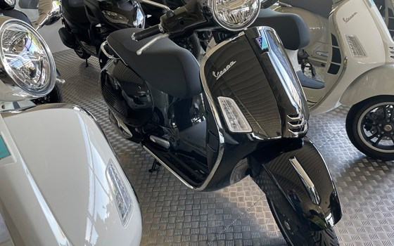 Neufahrzeug Vespa GTS 310 Super - Bild 2