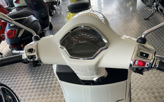 Neufahrzeug Vespa GTS 310 Super - Bild 3