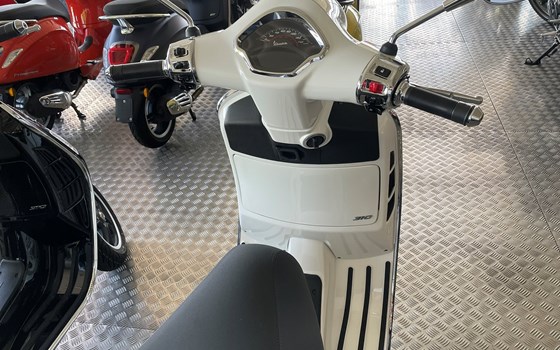Neufahrzeug Vespa GTS 310 Super - Bild 4