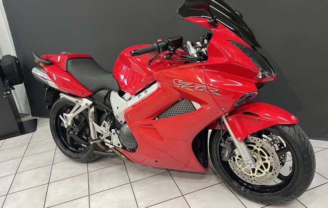 Honda VFR 800 F