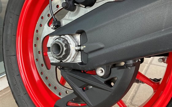 Gebrauchtmotorrad Ducati Multistrada V2 S - Bild 8 Gebrauchtmotorrad Ducati Multistrada V2 S - Bild 8