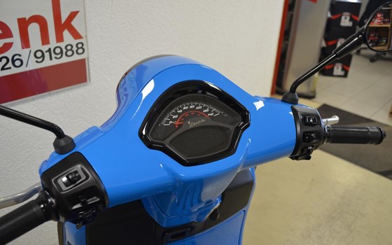 Neufahrzeug Vespa GTS 125 Super Sport - Bild 12