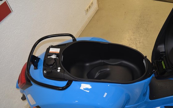 Neufahrzeug Vespa GTS 125 Super Sport - Bild 14