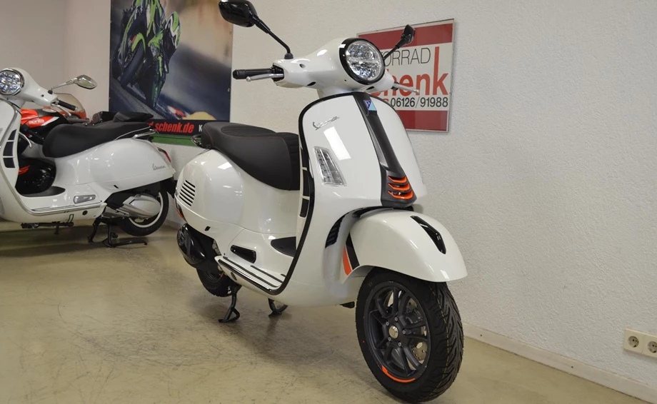 Angebot Vespa GTS 310 SuperSport Bild 3: Angebot Vespa GTS 310 SuperSport